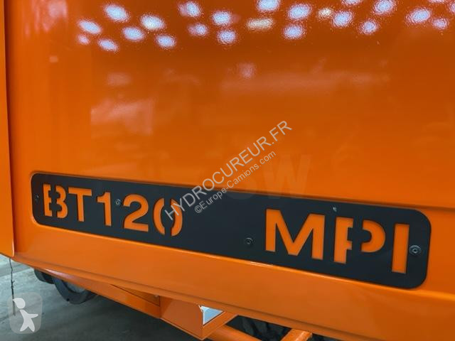 Kamion   BT 120