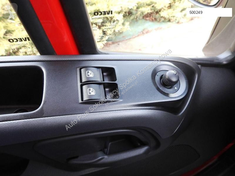 Furgoneta Iveco DAILY NOWY 35S18 CONNECT...