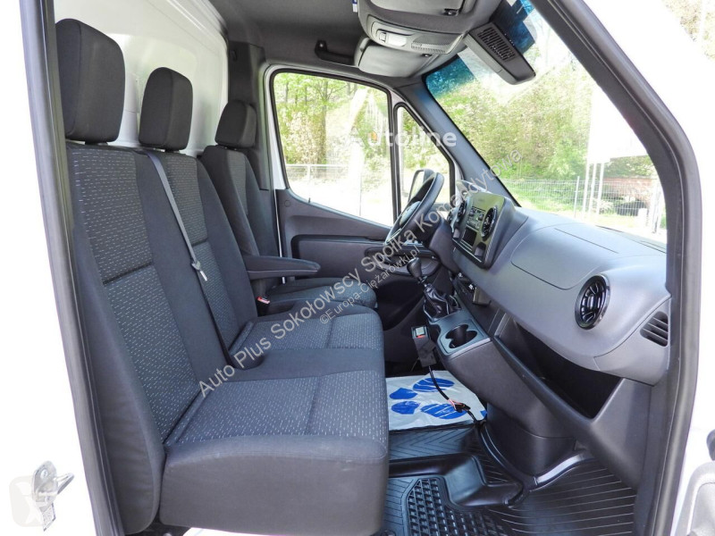 Kamion Mercedes SPRINTER 316 CHŁODNIA KONTENER...