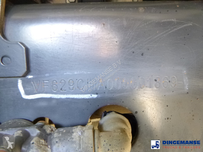 Vrachtwagen Renault 310 dxi 6x2 fuel tank 18.5...