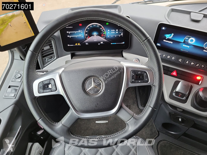 Camion Mercedes 4158 8X4 Miller Industries...