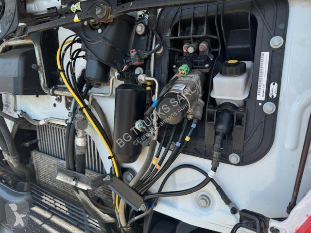 Camion Renault 270 DXI