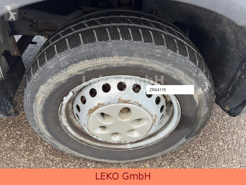 Kamion Iveco 35S13 Mit Carrier Xr 600 Mt