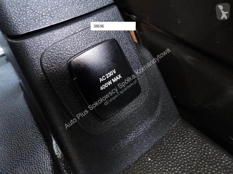 Véhicule utilitaire Ford TRANSIT PLANDEKA 10...