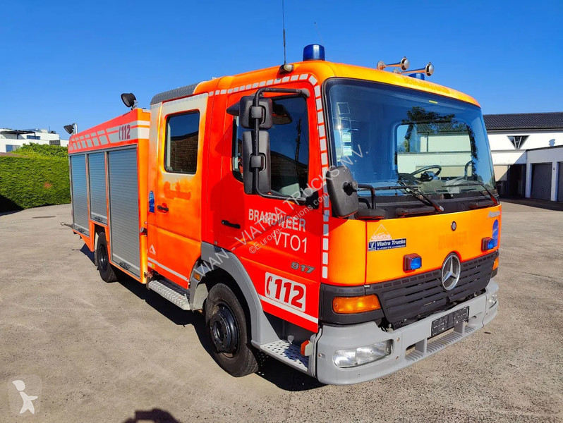Kamion Mercedes 917 F 4X2 1500L Tank + Pump...