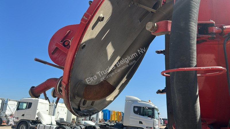 Ensemble routier DAF (17500L / IPSAM VACUUM +...