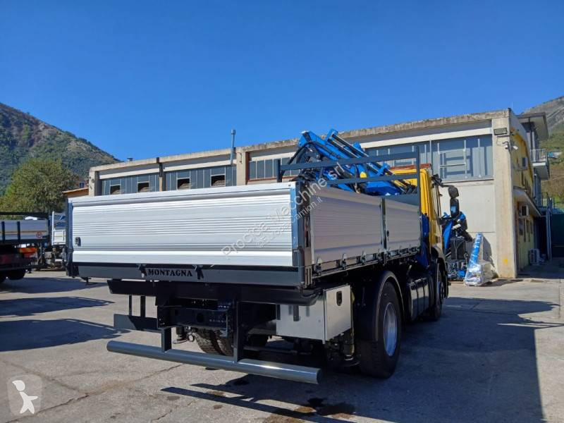 شاحنة Iveco