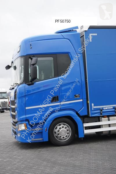 Хенгер Scania / TANDEM
