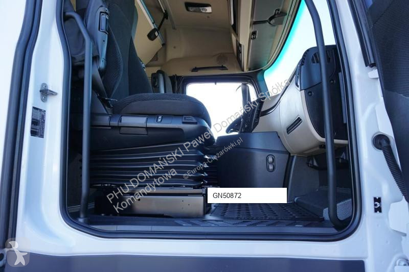 شاحنة مقطورة Mercedes / TANDEM