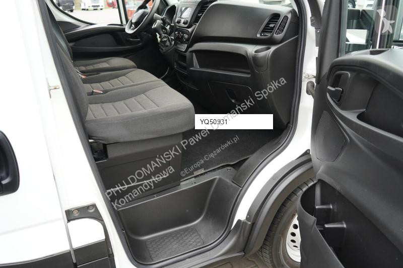 Samochód dostawczy Iveco / DAILY / 35S14 / 2,3...