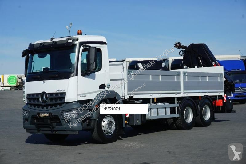 Camion Mercedes 228 E – 4