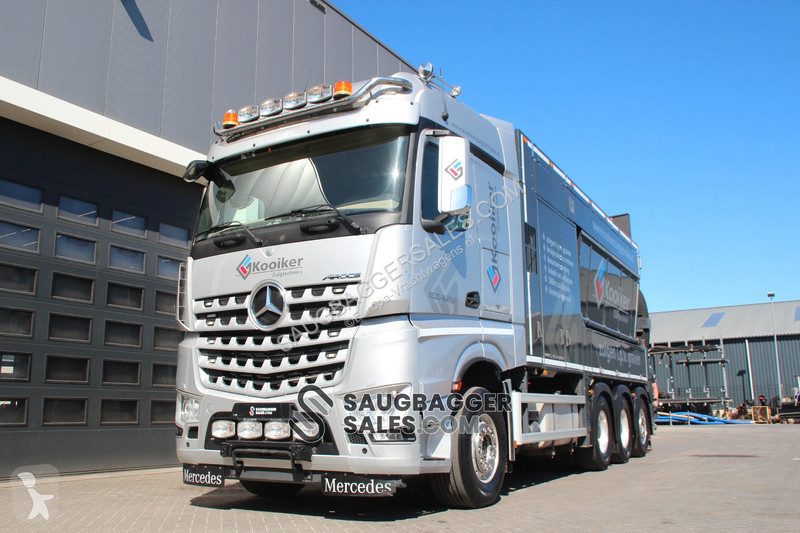 شاحنة Mercedes RSP Saugbagger