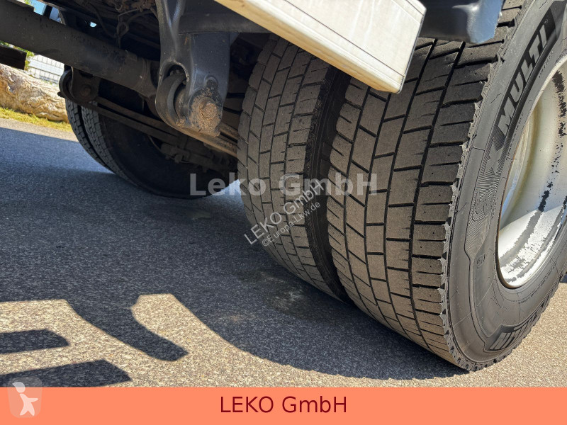 شاحنة Renault D  280.19 Mit Carrier Sp 1150Mt