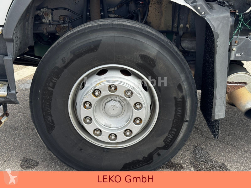 شاحنة Volvo 400 Mit Kran ( Palfinger PK 16502 )