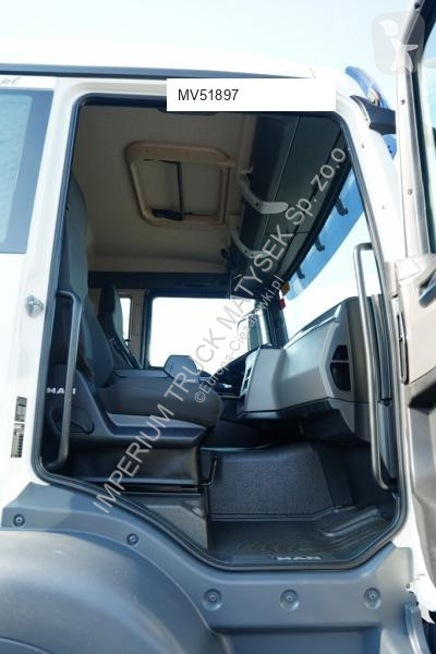 Грузовик MAN TGS 35.420