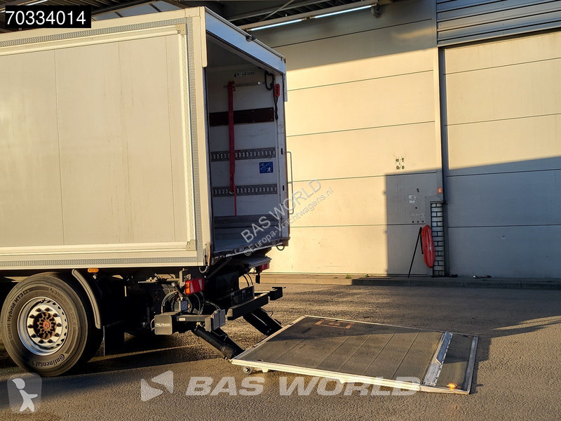 شاحنة Mercedes 2543 6X2 Combi 2000kg...