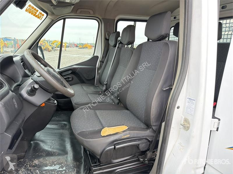 Kamion Opel Crew Cab Flatbed Truck