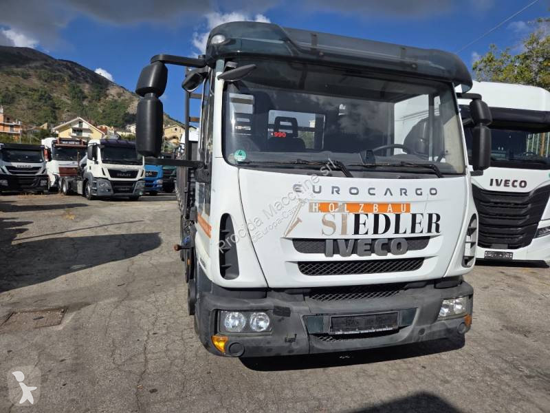 Camión Iveco 80 E 22