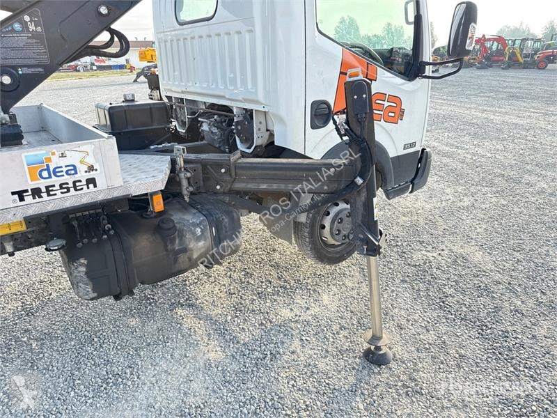 Lastbil Nissan PNT205 NHD 18.1 m on Nissan...