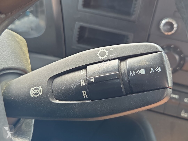 Lastbil Mercedes 2533