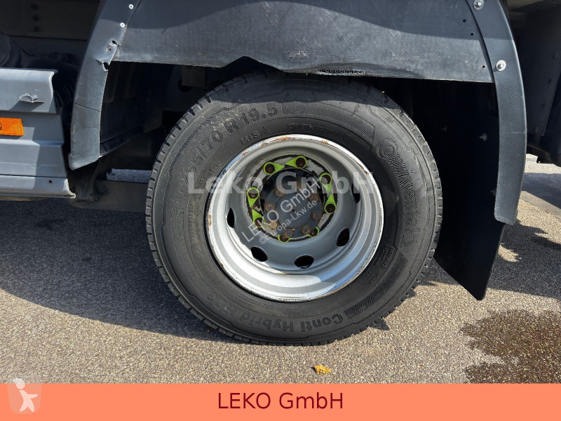 شاحنة Mercedes 1218 Mit Carrier Sp 1250Mt