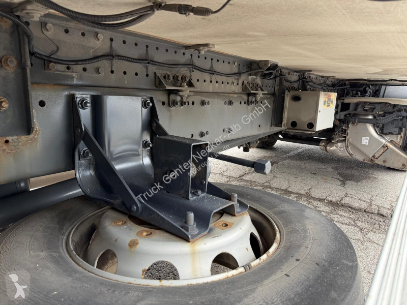 DAF CF 370 Tiefkühlkoffer ThermoKing T Retarder...