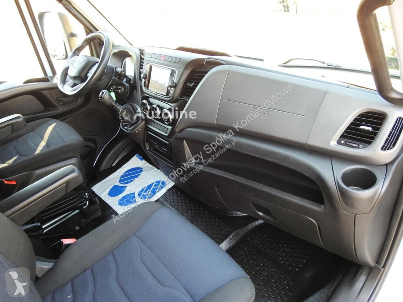 Camion Iveco DAILY 70C18 KONTENER WINDA 14...