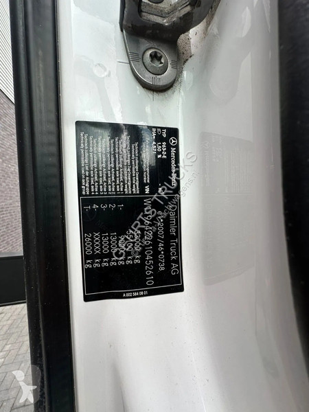 Camion Mercedes 3351 963-2-E 6X4 KIPPER /...