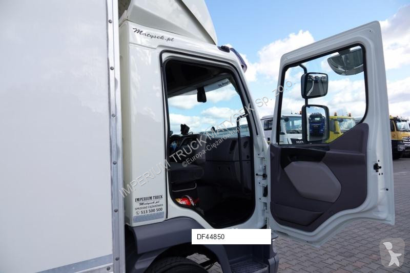 Camion DAF LF 210