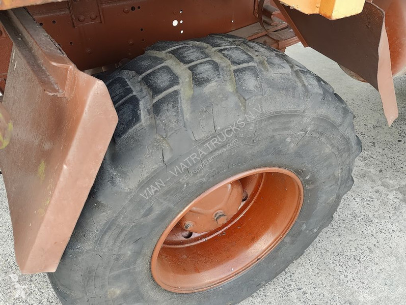 Camion Iveco 160 150-16 4X4 + Bonfiglioli P...