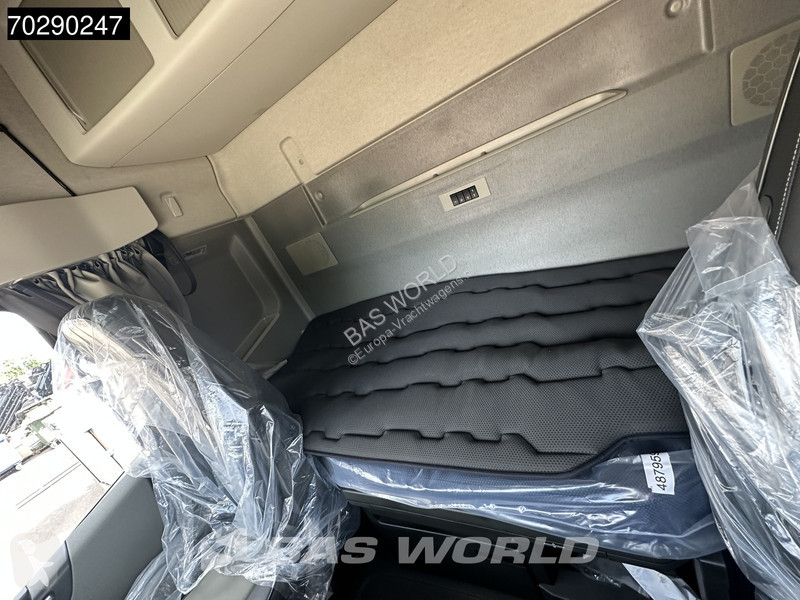 Camion Volvo 540  8X4 NEW! Palfinger PK1050 TEC...