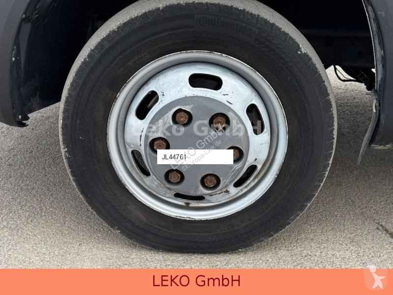 Kamion Iveco 35C11