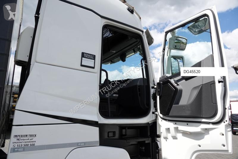 Camion Renault T 440 / 6X2 / SOLÓWKA / FIRANKA...