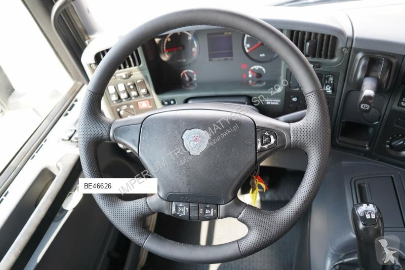 Camion Scania HIAB 211 E-6 HIDUO
