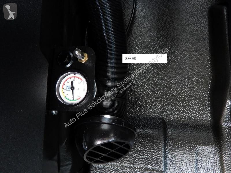 Véhicule utilitaire Ford TRANSIT PLANDEKA 10...