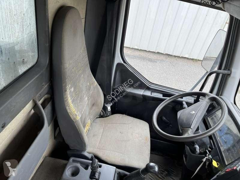 Kamion Renault  MIDLUM 220 DCI
