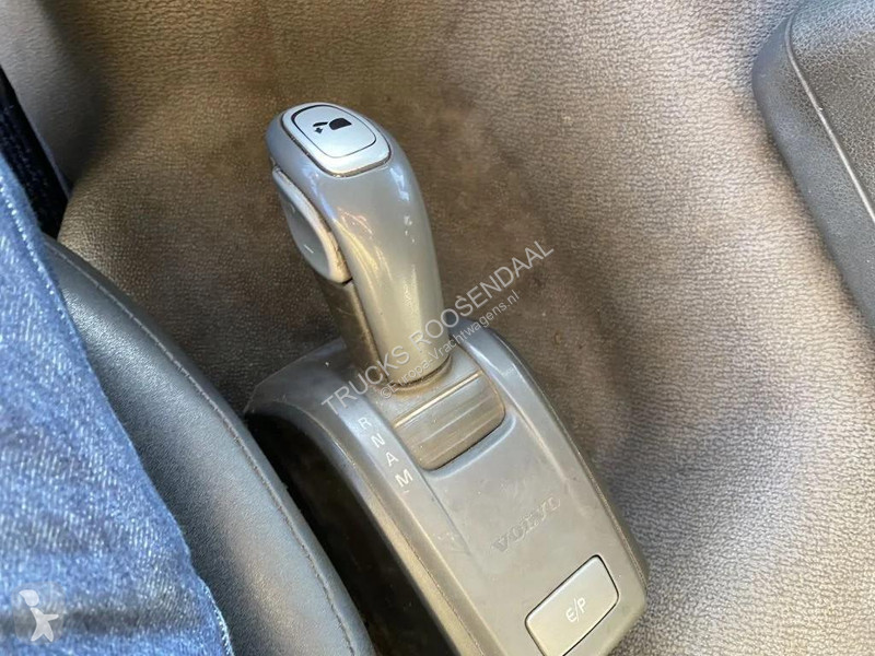 شاحنة Volvo 370 + Euro 5 + Palfinger Z-Q170...