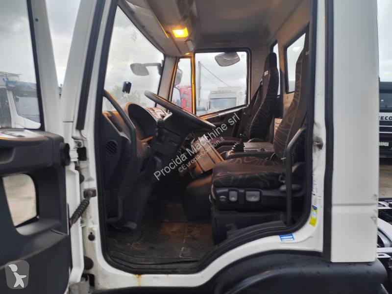 شاحنة Iveco