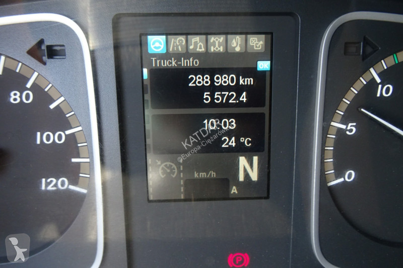 شاحنة Mercedes 1521 Euro 6 kontener 20p....