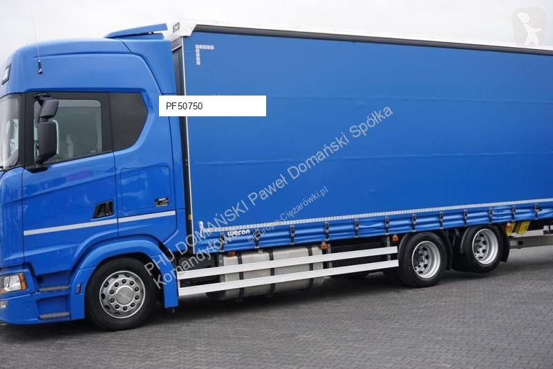 Хенгер Scania / TANDEM