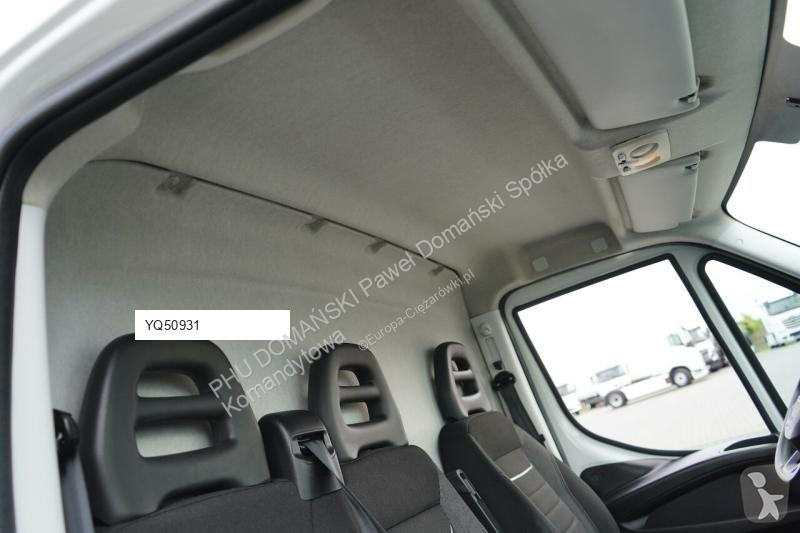 Samochód dostawczy Iveco / DAILY / 35S14 / 2,3...
