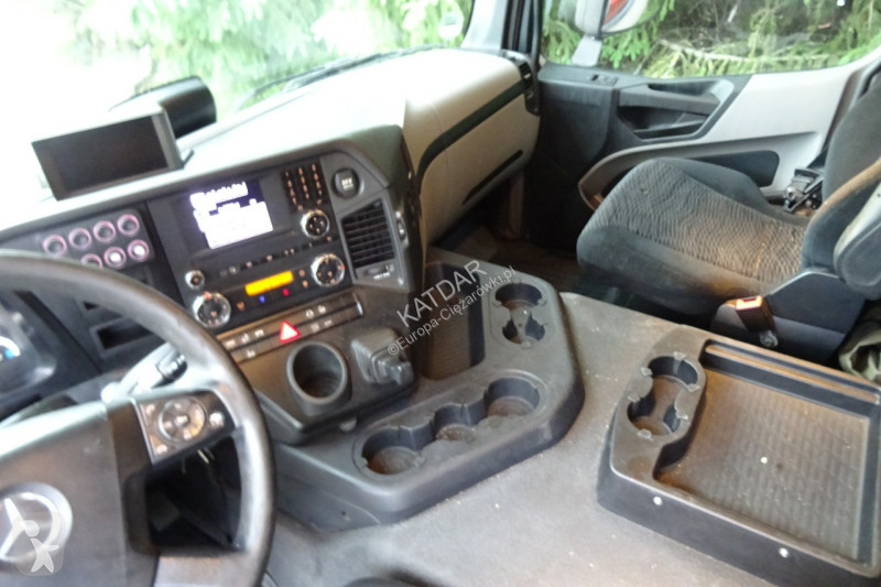 شاحنة Mercedes 2840 syp euro 6 kontener...