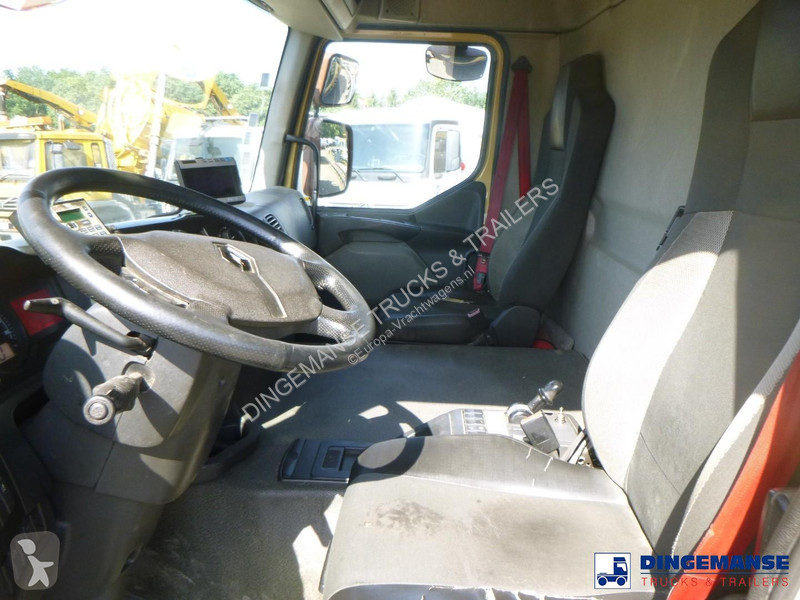 شاحنة Renault D 26 Wide 6x2 vacuum tank 11 m3