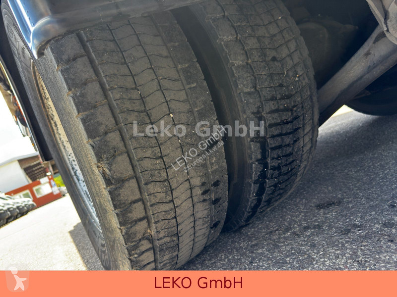 شاحنة DAF 210 FA  Fleischhacken ( MEAT )3Stück