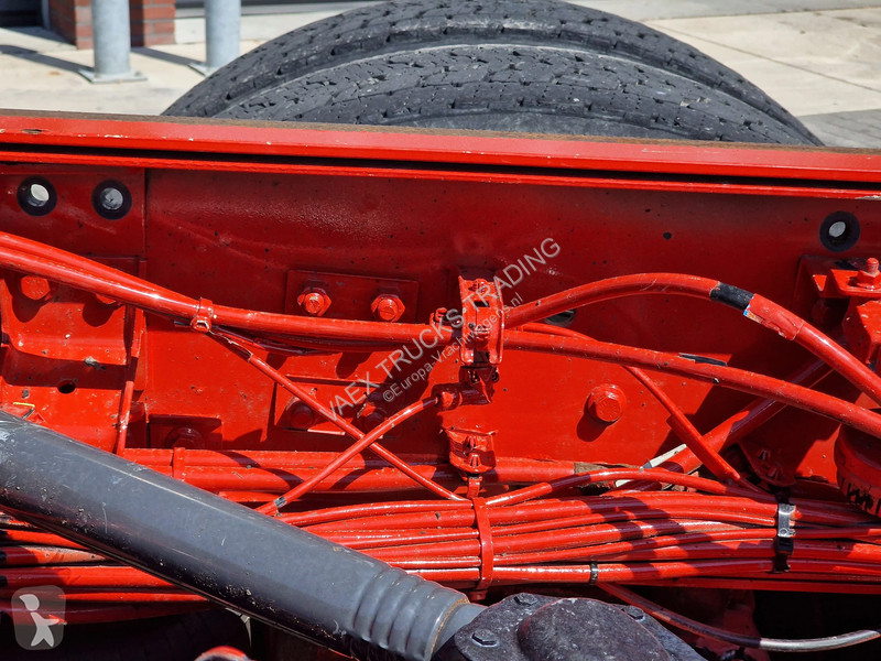 شاحنة Volvo 16750 Globetrotter 8x4*4 - Chassis...