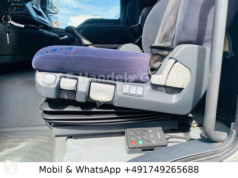 شاحنة MAN 12.240 BL...