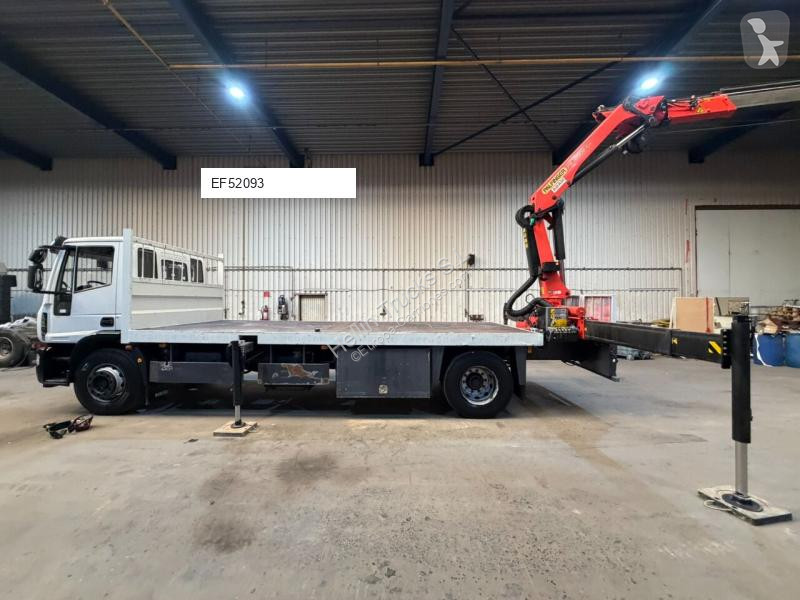 Vrachtwagen Iveco PK18002EH