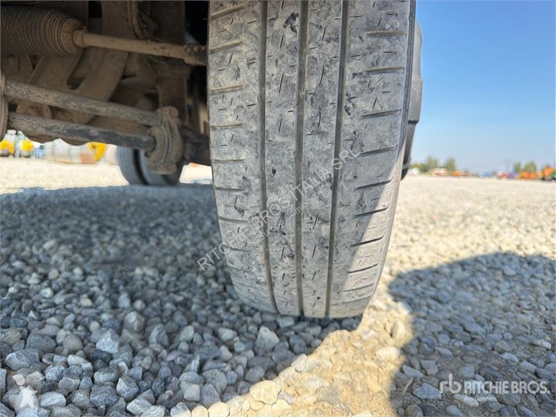 Furgoneta Iveco