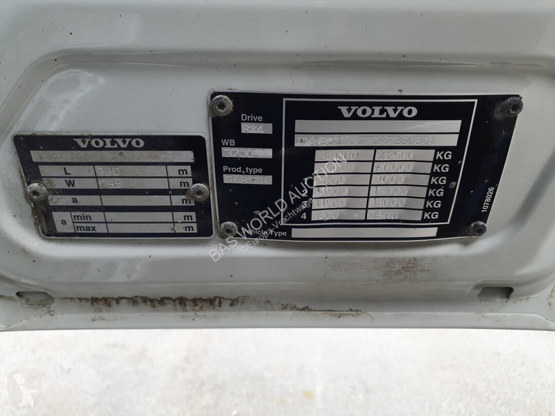Camión Volvo 420