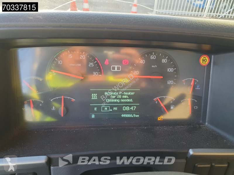 Lastbil Volvo 330 6X2 FASSI BF245A2.25 E...